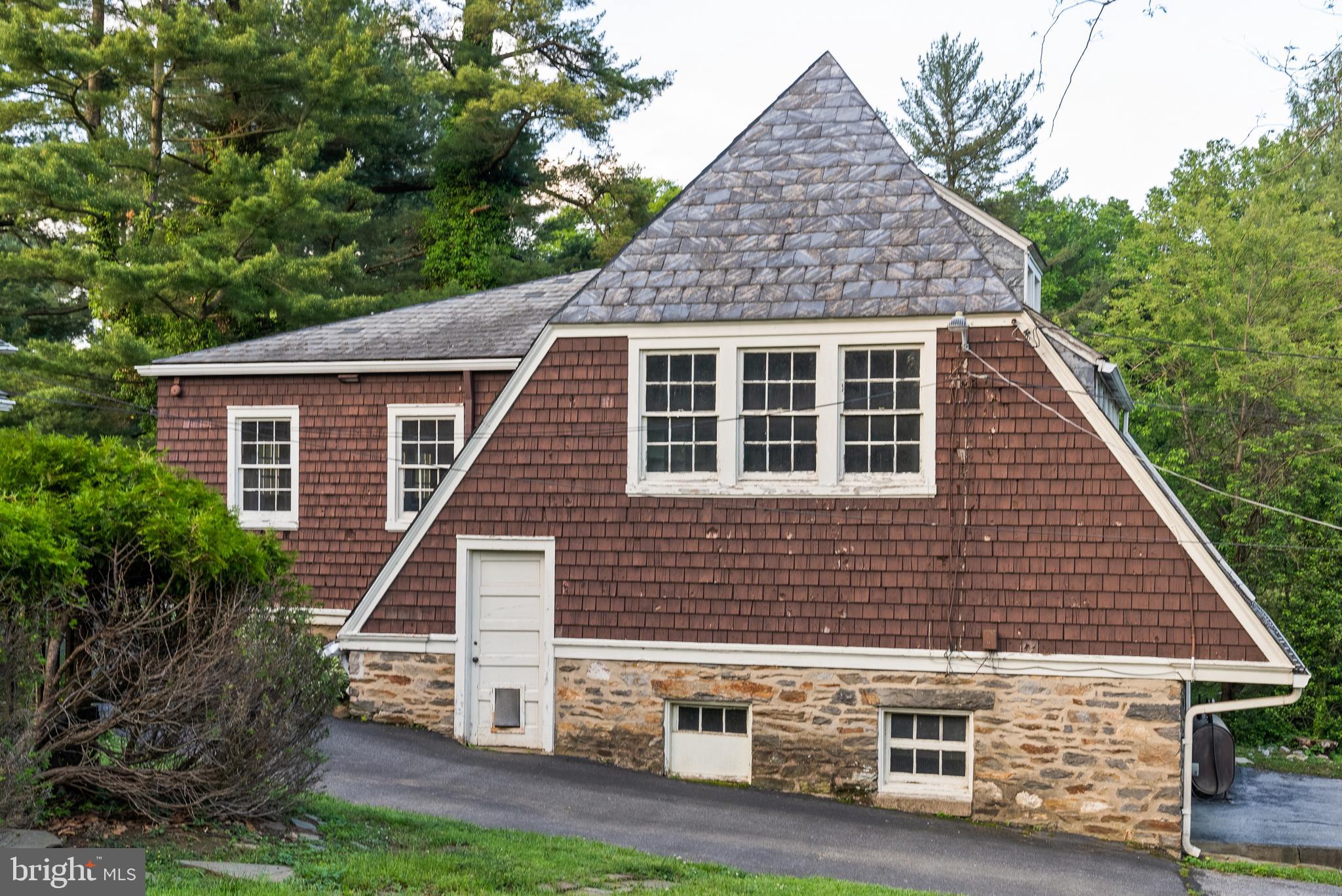 GREENSPRING VALLEY - Residential