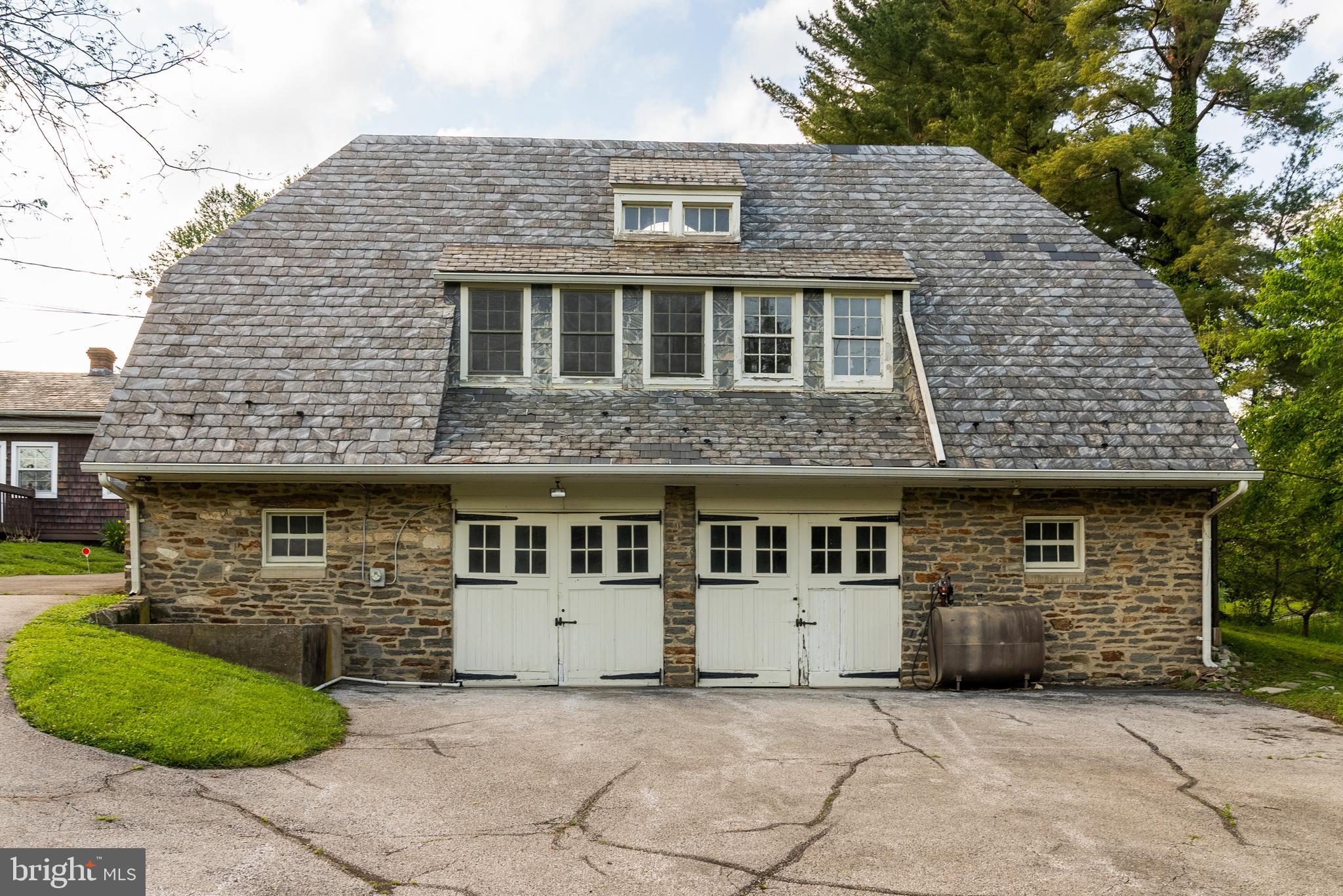 GREENSPRING VALLEY - Residential