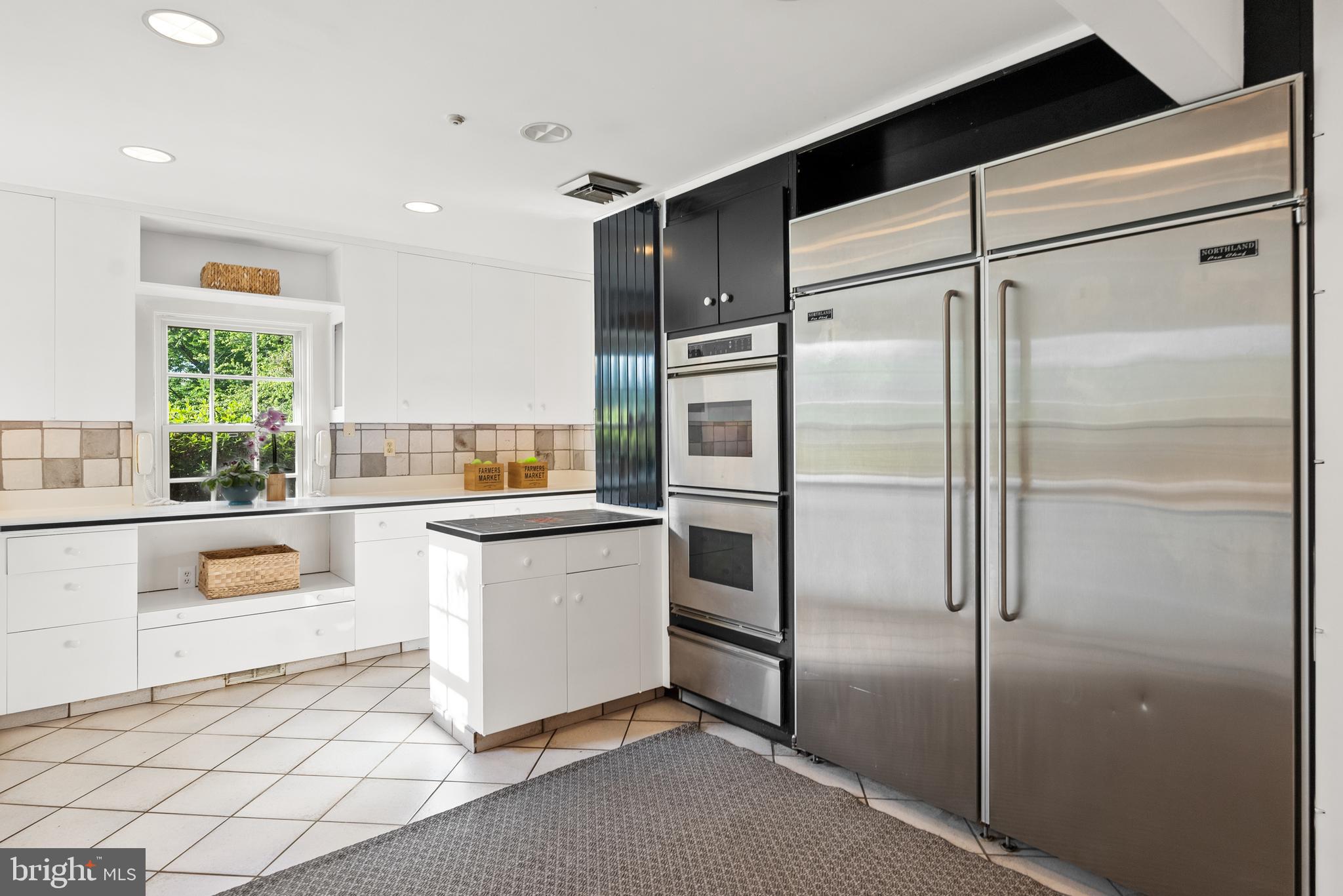 GREENSPRING VALLEY - Residential