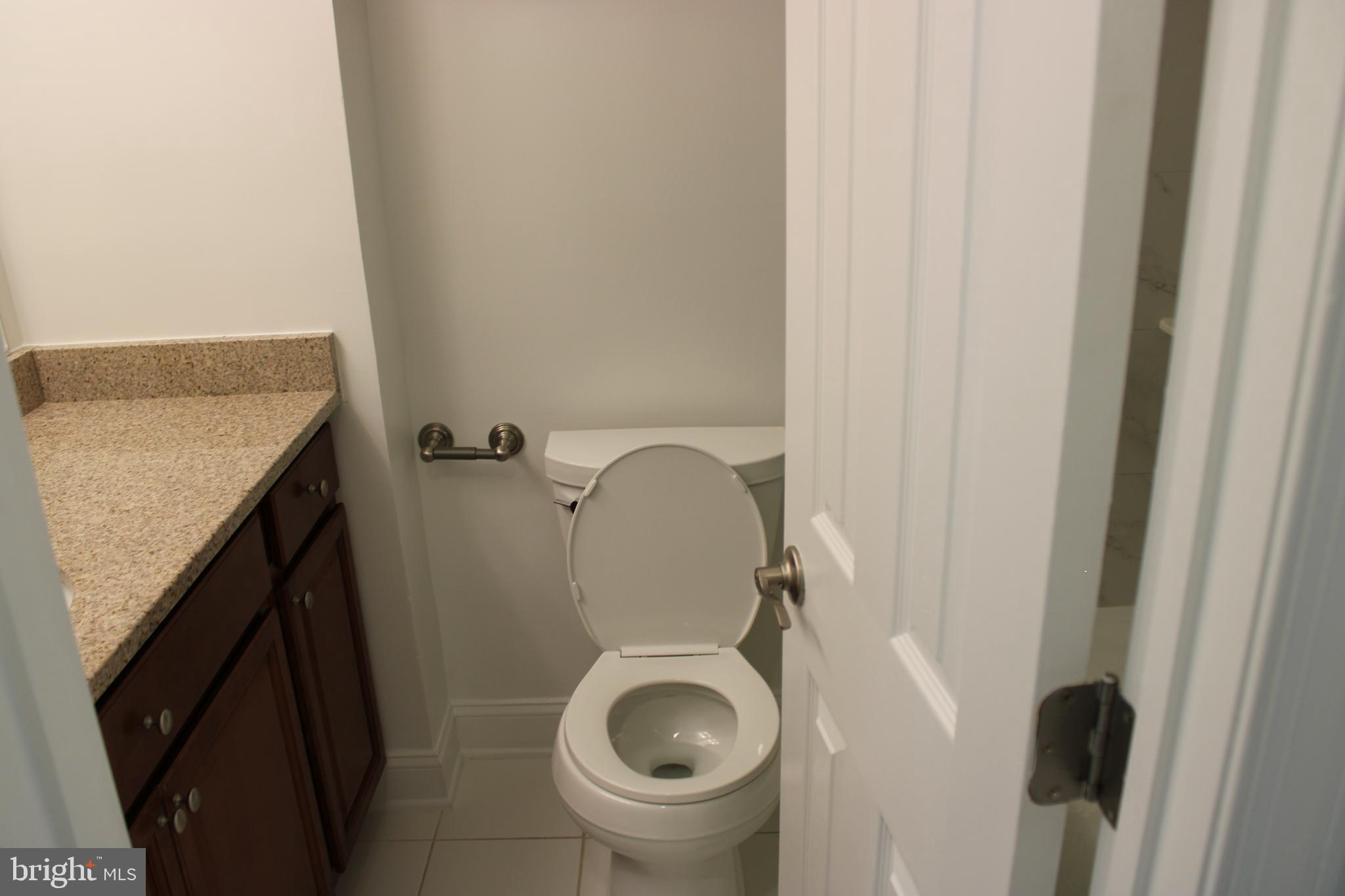 2301 GREENERY LANE 103-5