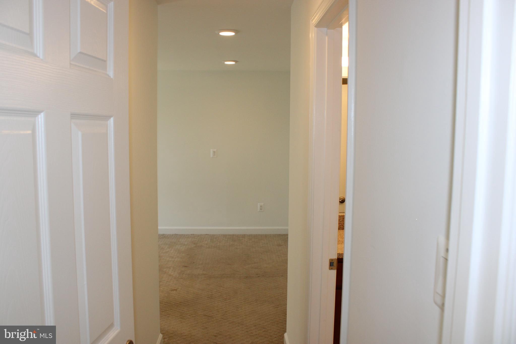 2301 GREENERY LANE 103-5