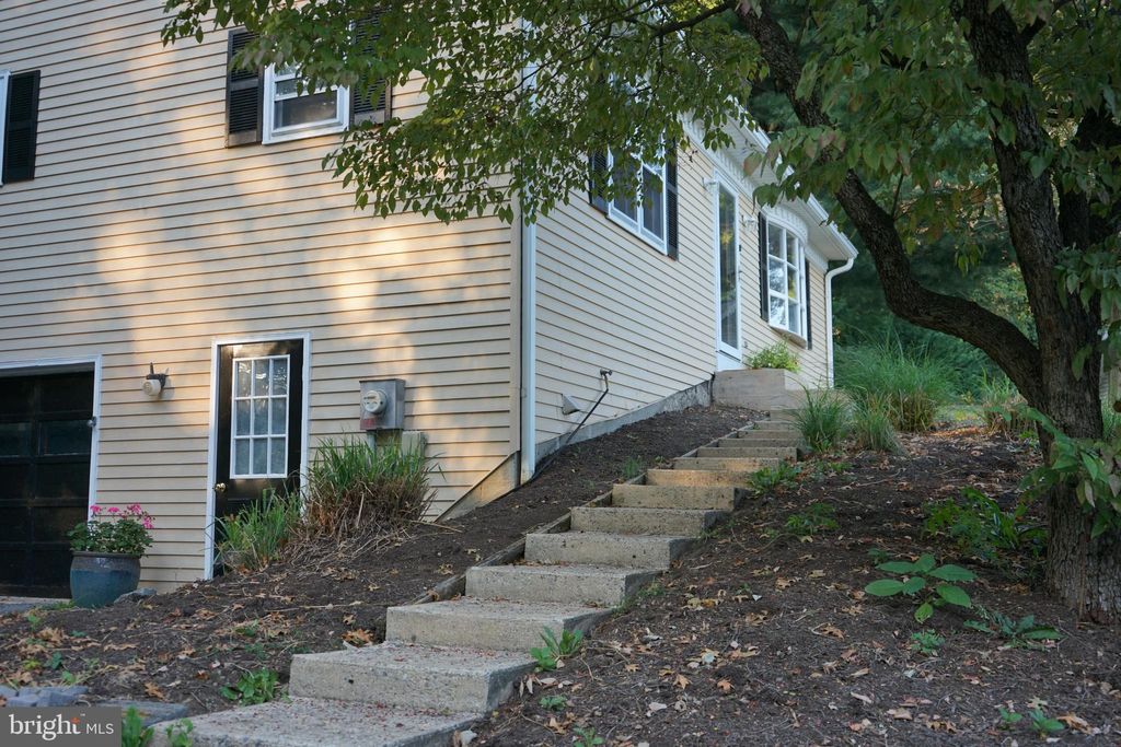 Photo of 3214 Kitty Lane, Mountville, PA 17554 (MLS # PALA2056762)