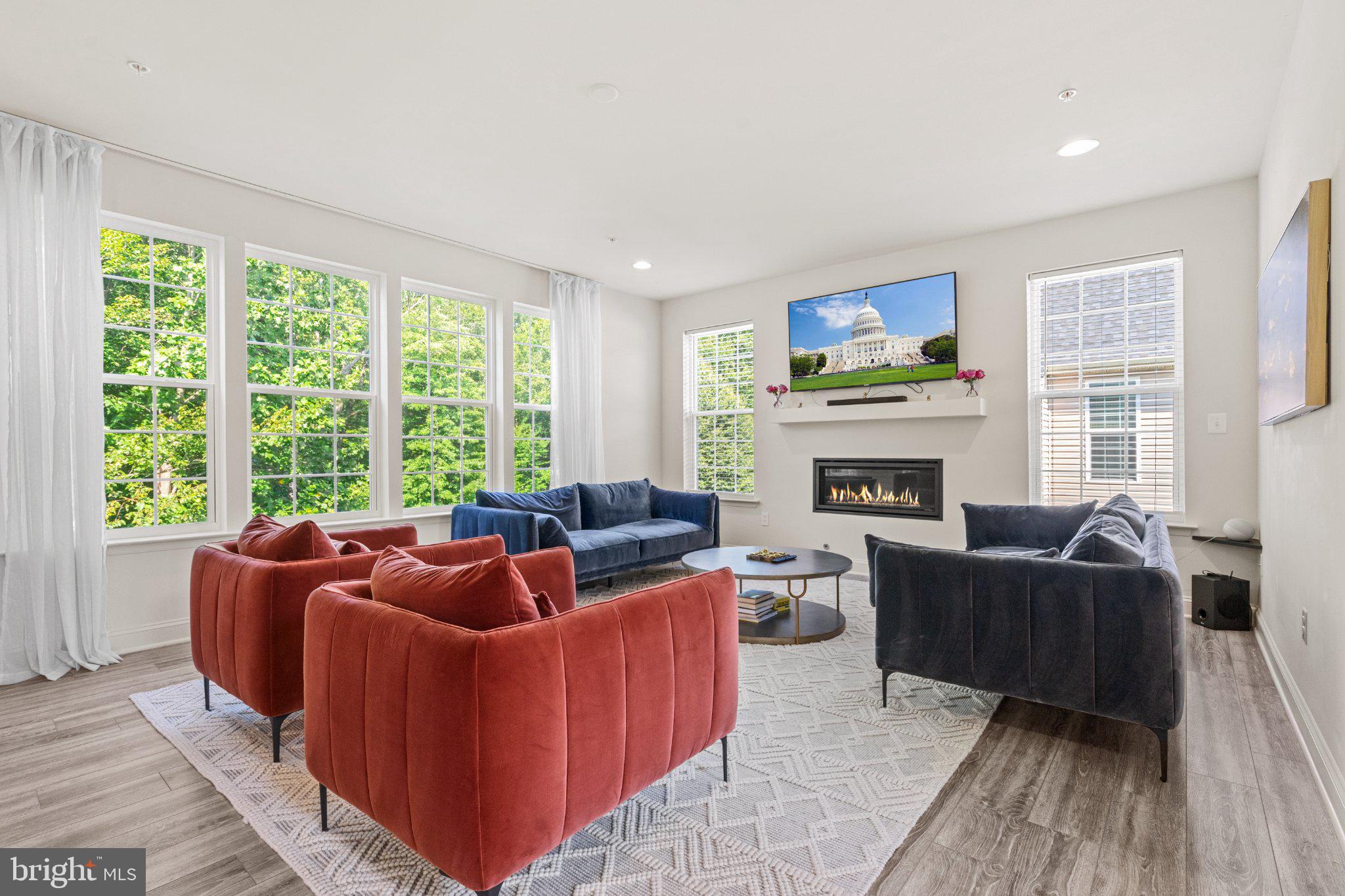 CEDAR CHASE - Residential