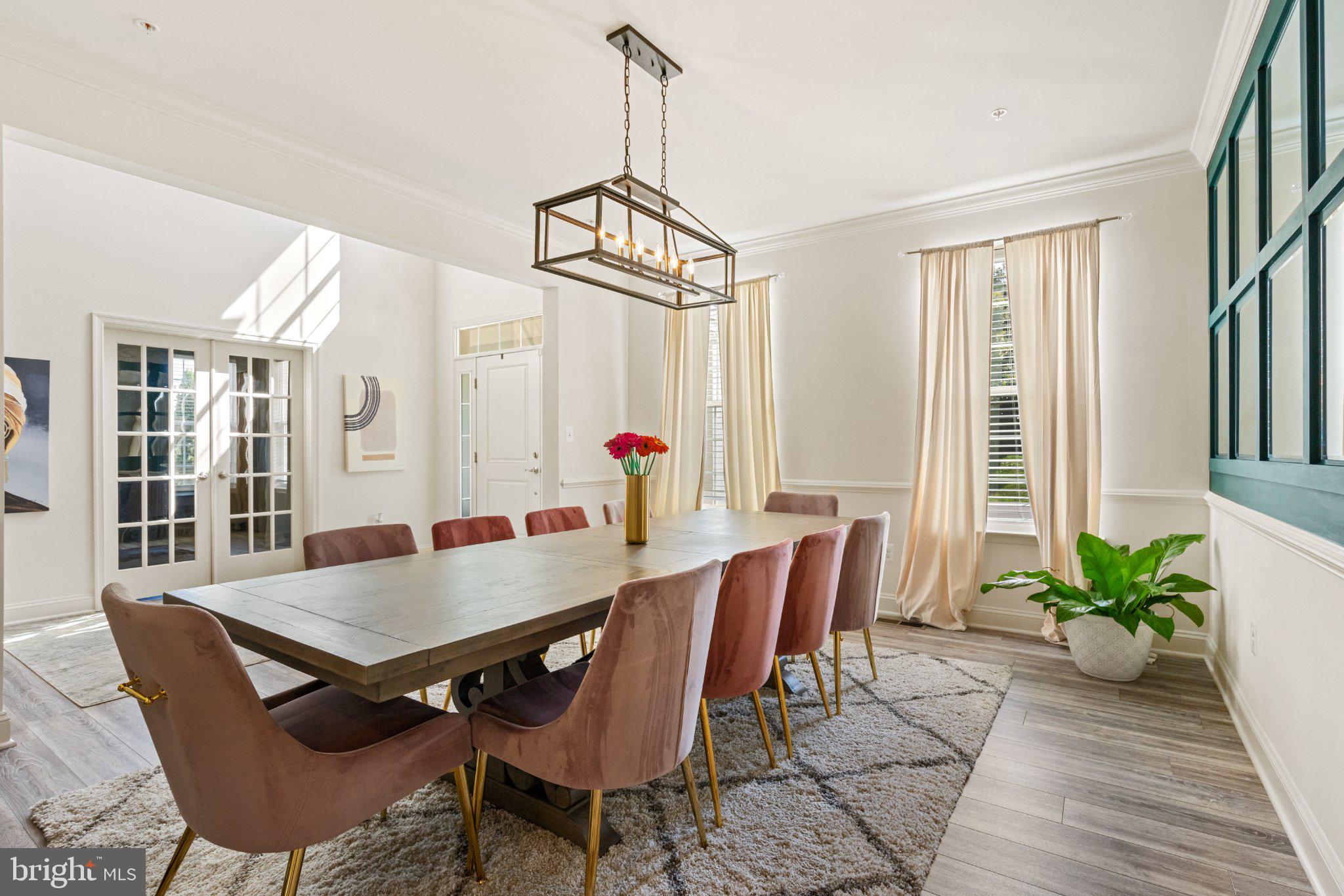 CEDAR CHASE - Residential