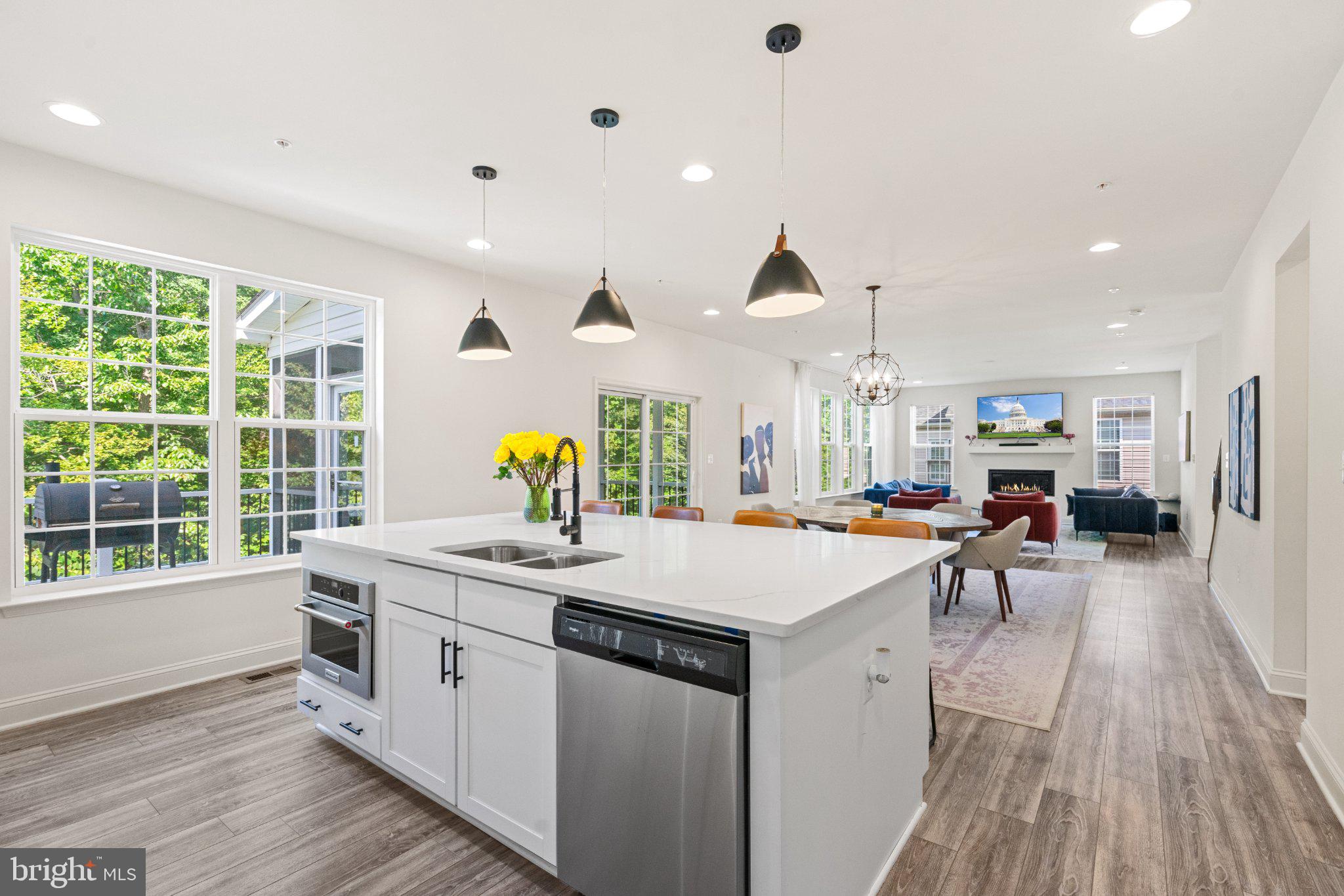 CEDAR CHASE - Residential