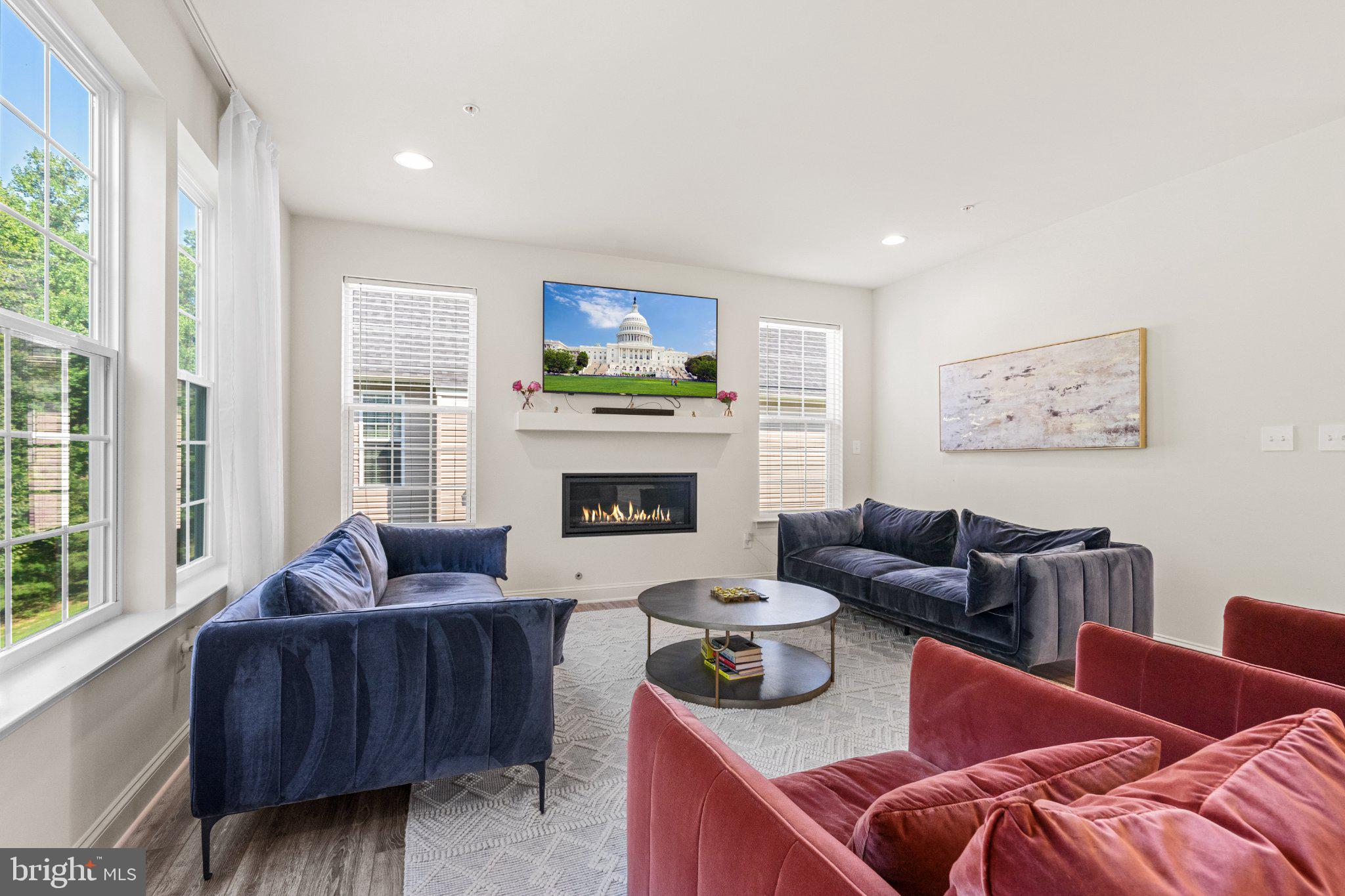 CEDAR CHASE - Residential