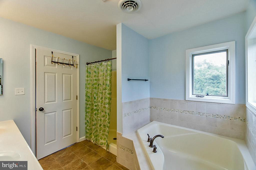 PARKHILL VIEWS - Residential