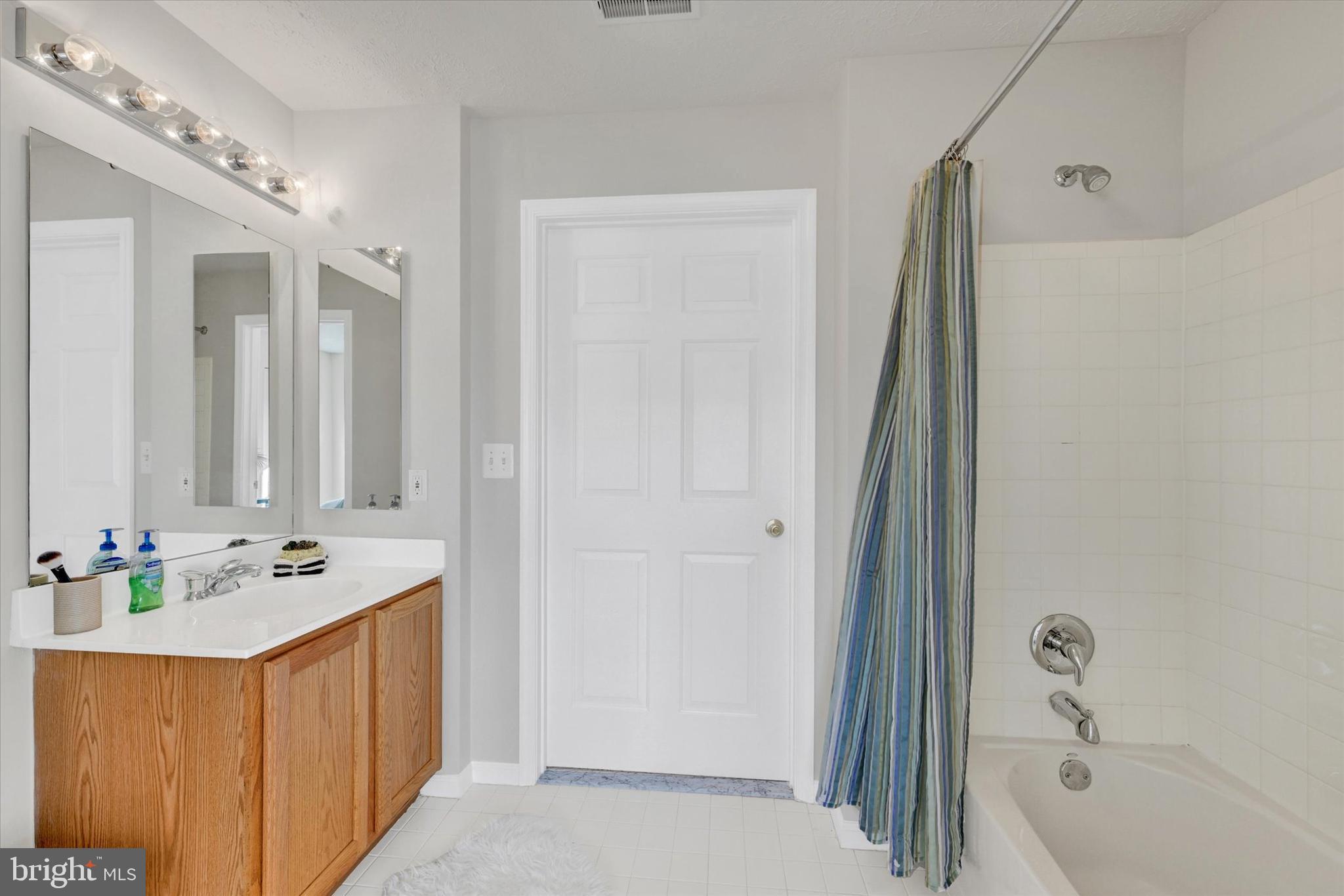 PERRY HALL FARMS GARDEN CONDOS - Residential