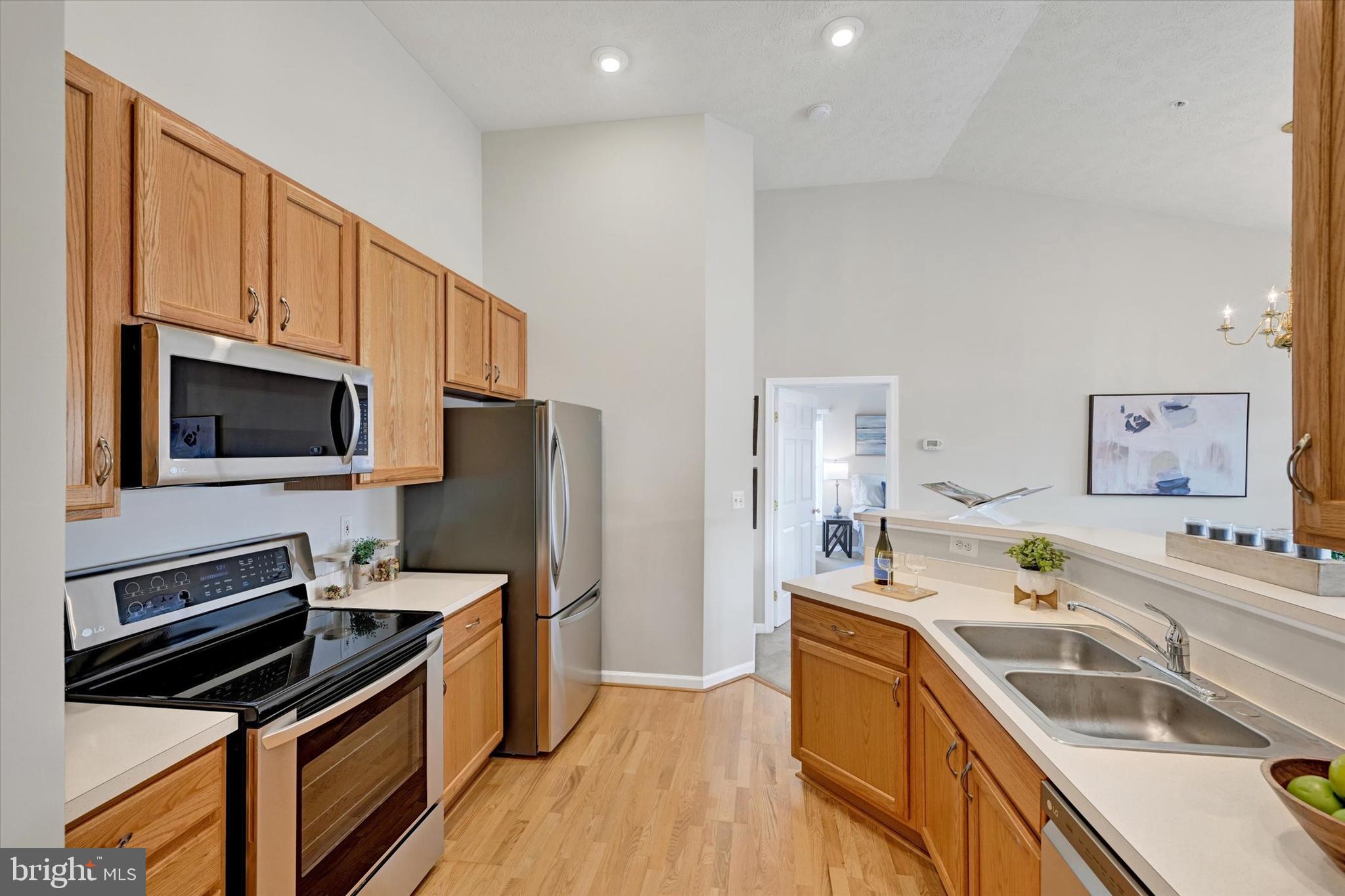 PERRY HALL FARMS GARDEN CONDOS - Residential