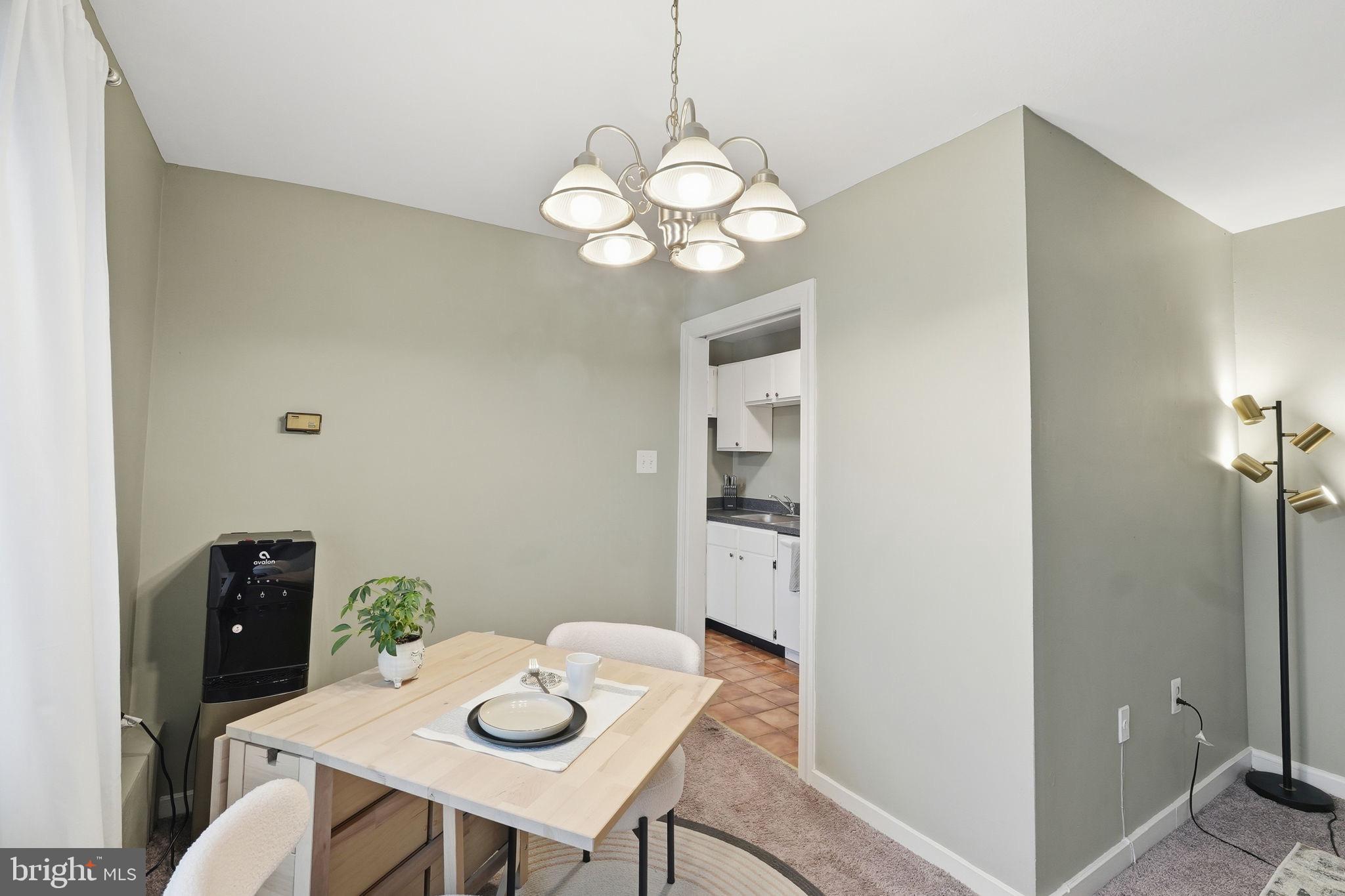 ARLINGTON RIDGE - Residential