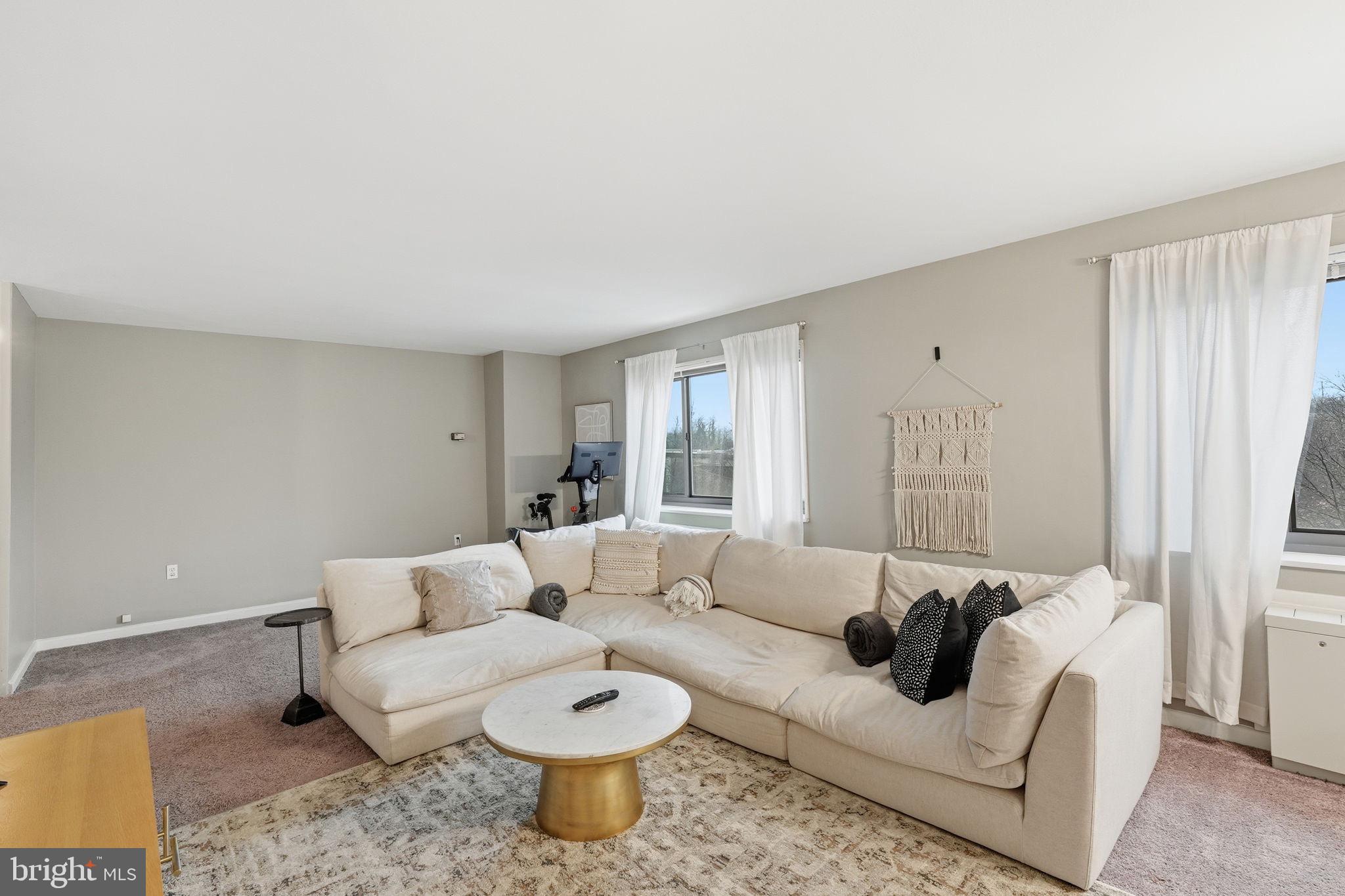 1300 S ARLINGTON RIDGE ROAD 204