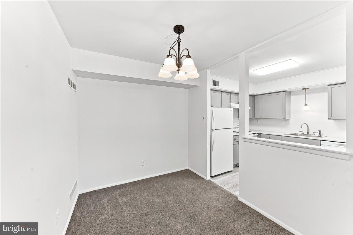 5200 HILLTOP DRIVE B-22