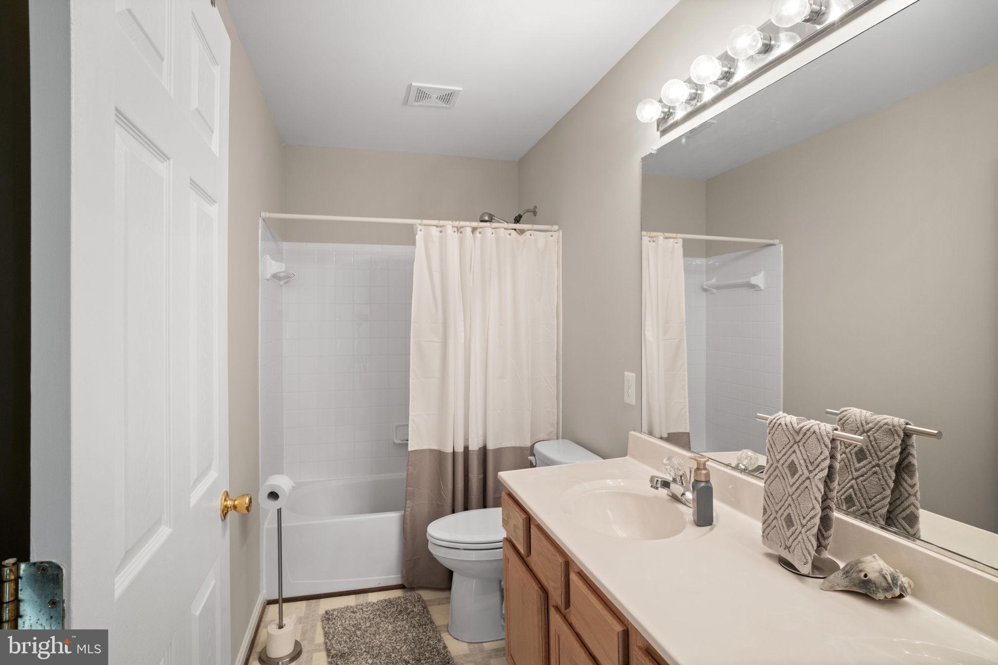 ASHLAND - Residential