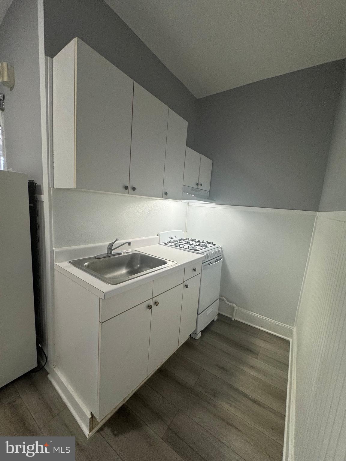 2311 CHRISTIAN STREET