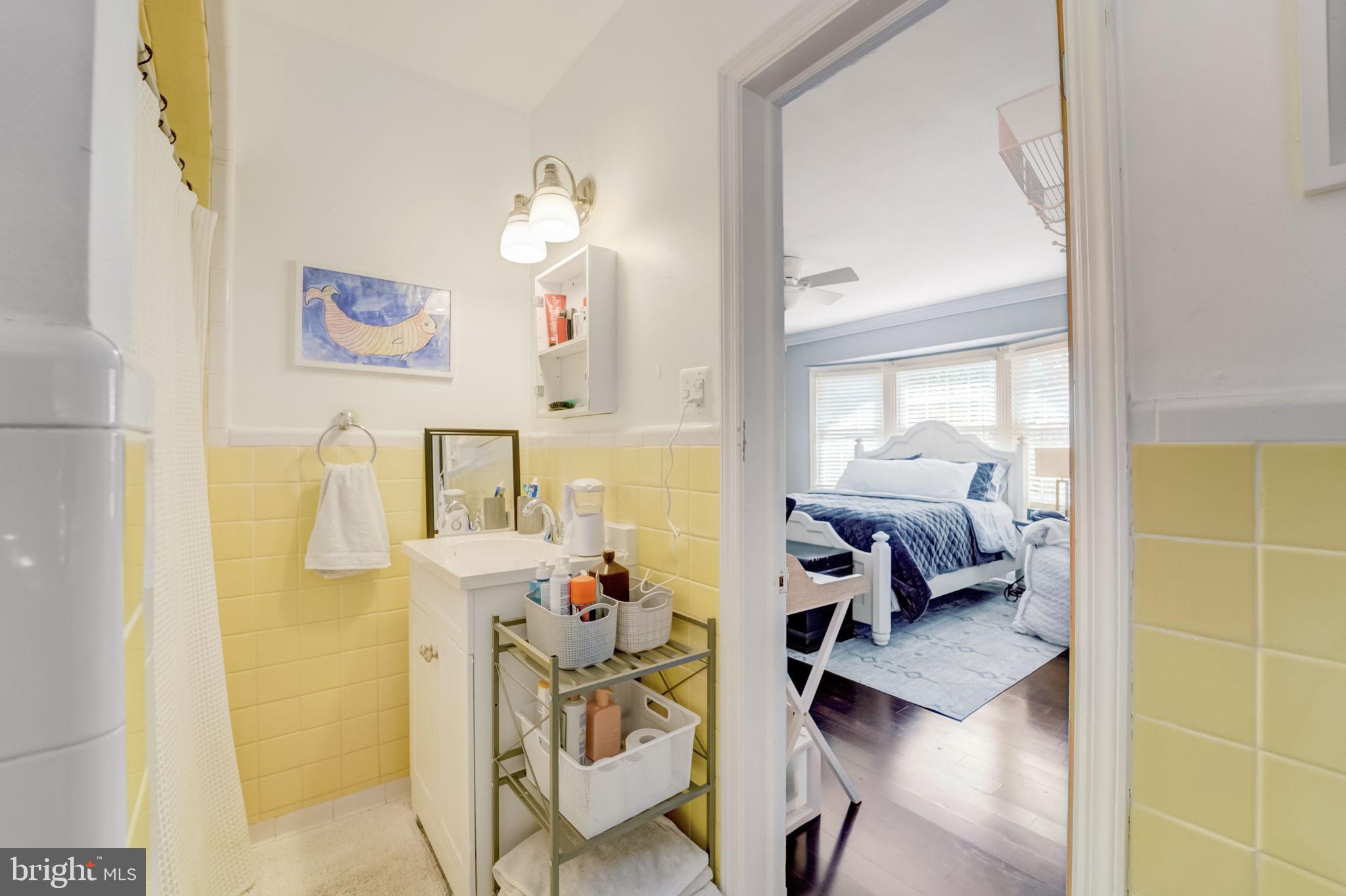 KNOLLWOOD - Residential