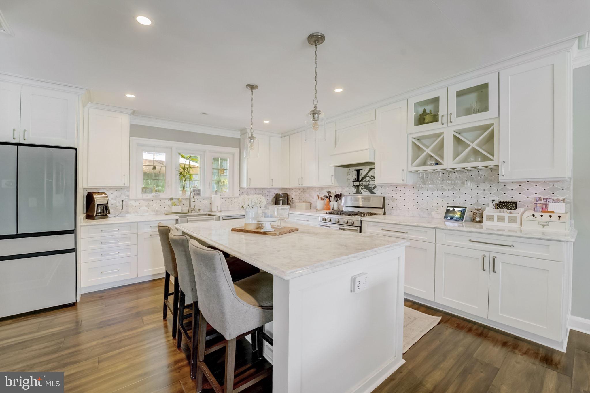 KNOLLWOOD - Residential