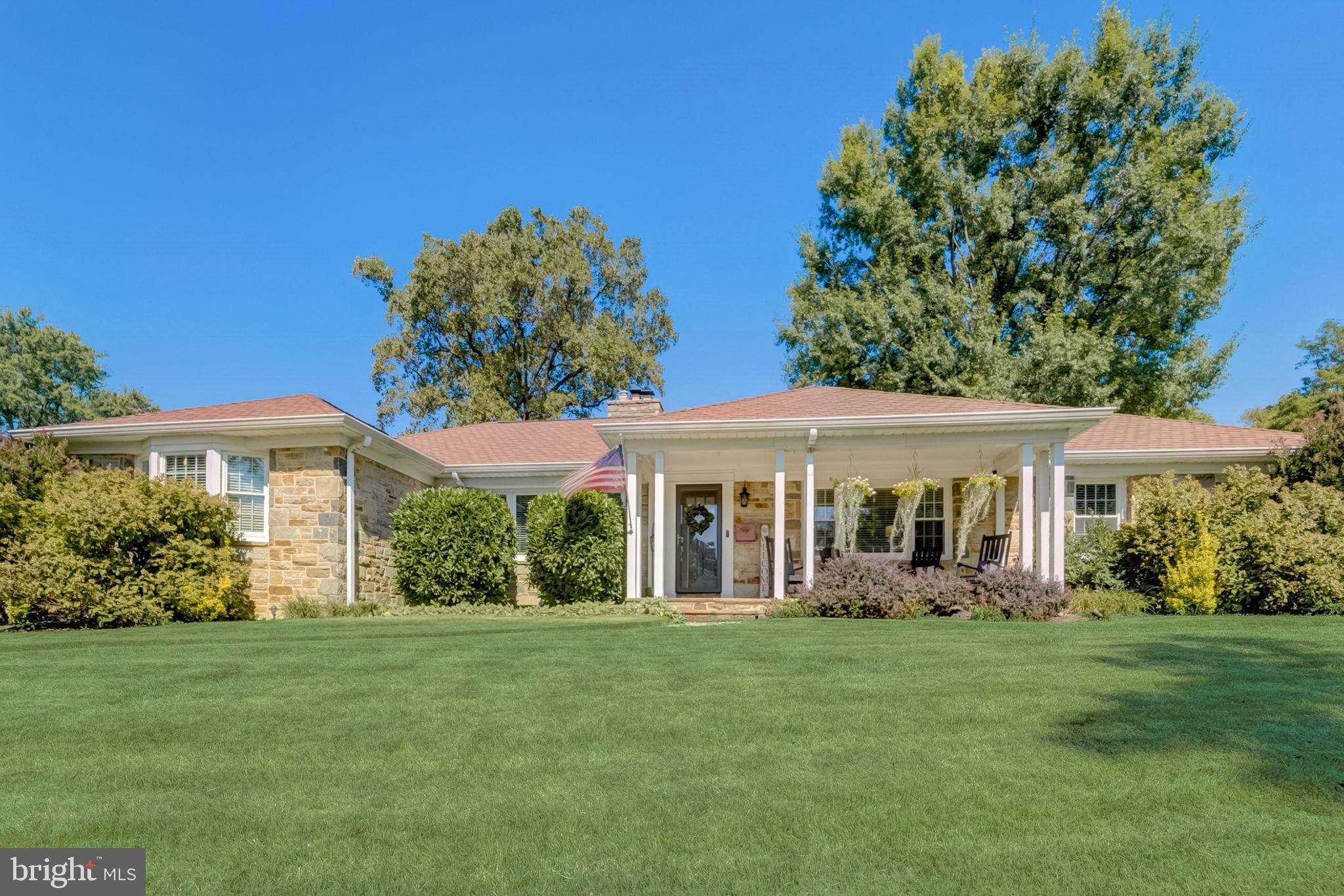 KNOLLWOOD - Residential