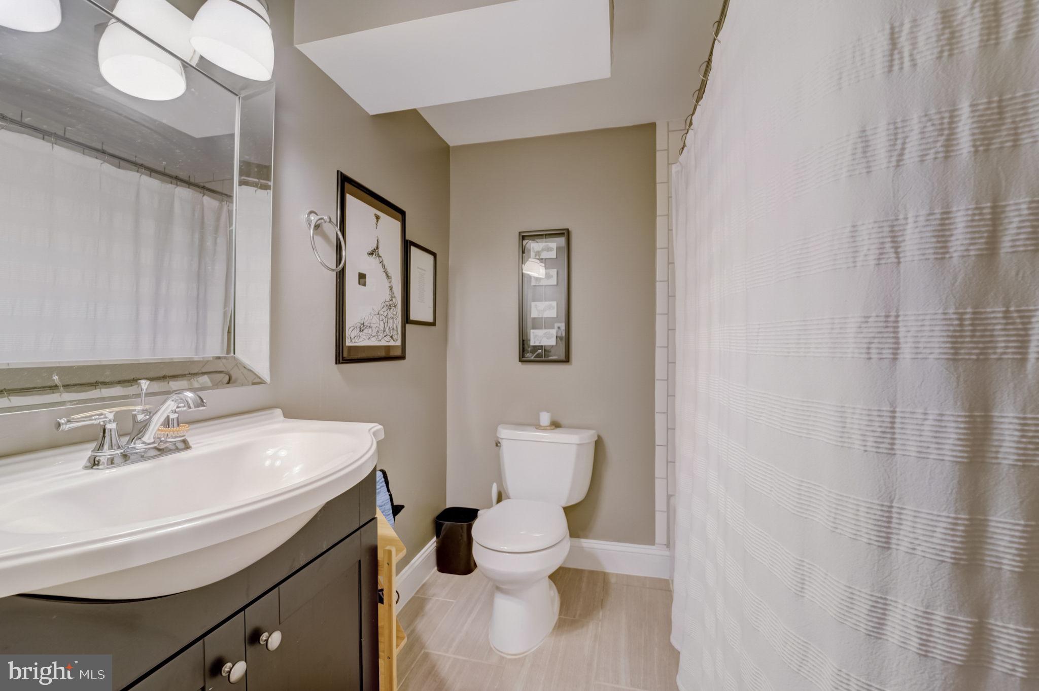 KNOLLWOOD - Residential