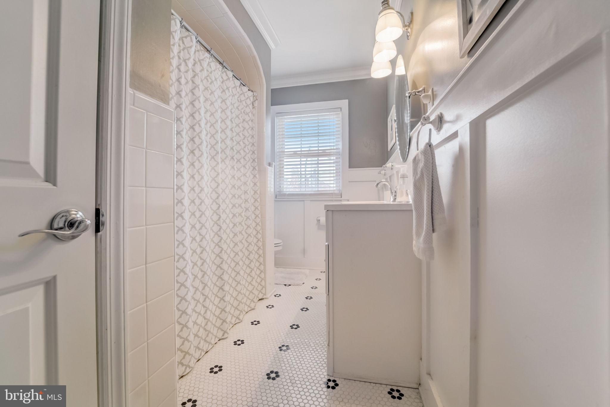 KNOLLWOOD - Residential