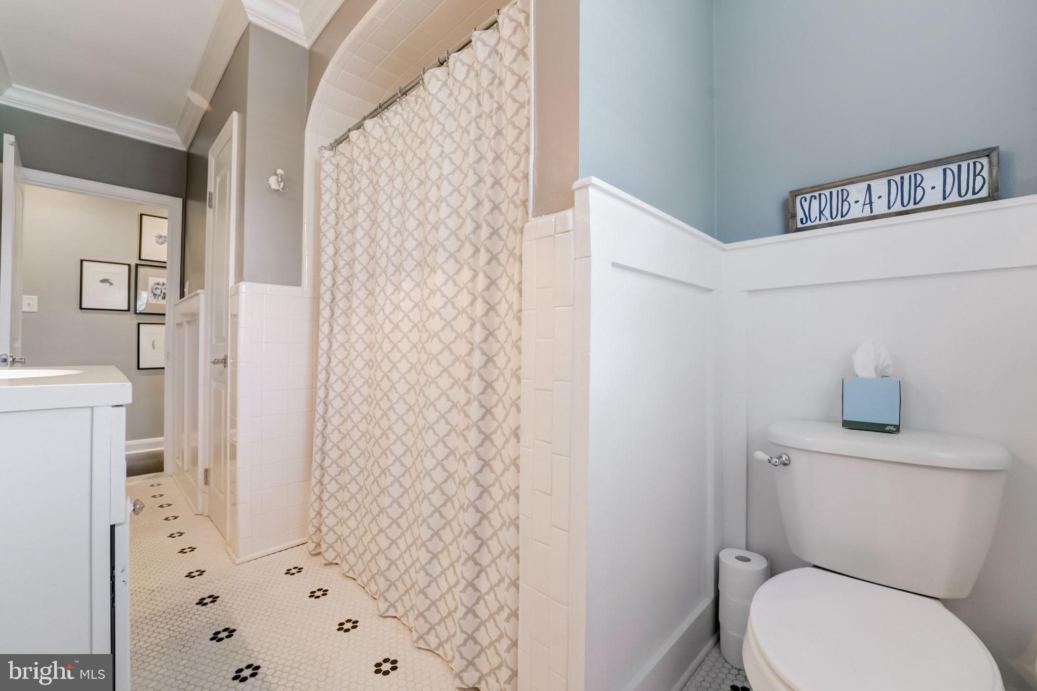 KNOLLWOOD - Residential