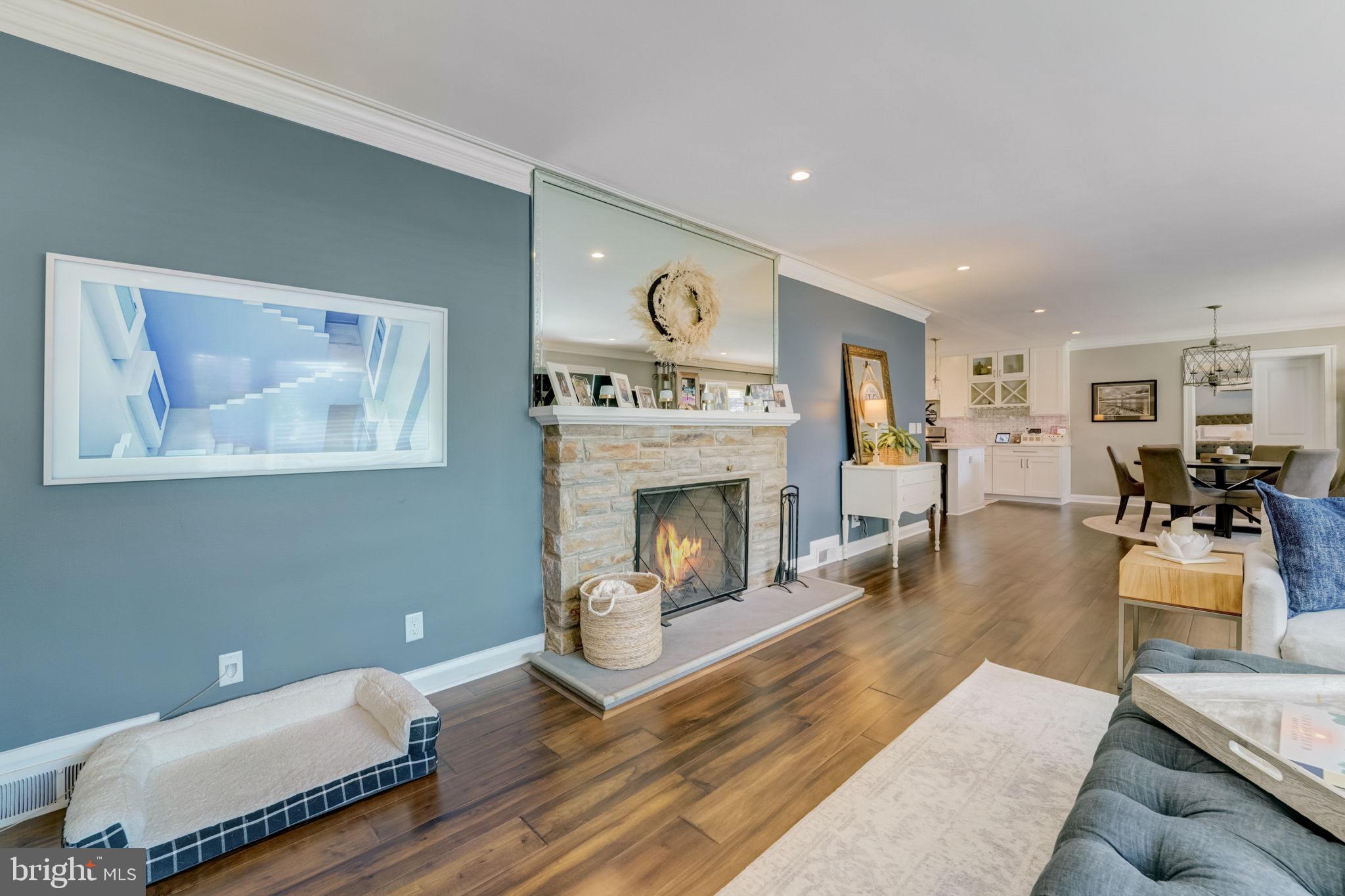 KNOLLWOOD - Residential