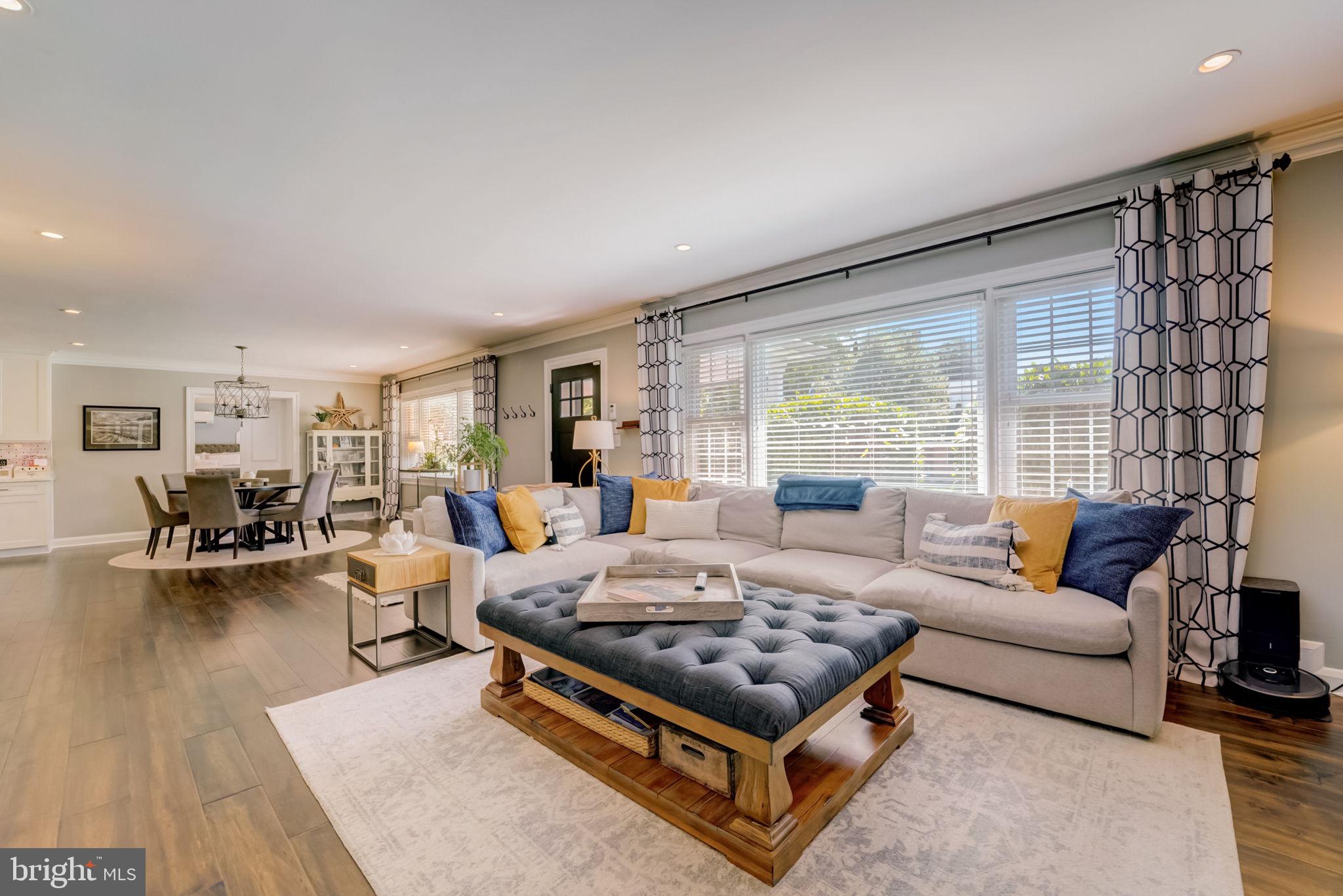 KNOLLWOOD - Residential