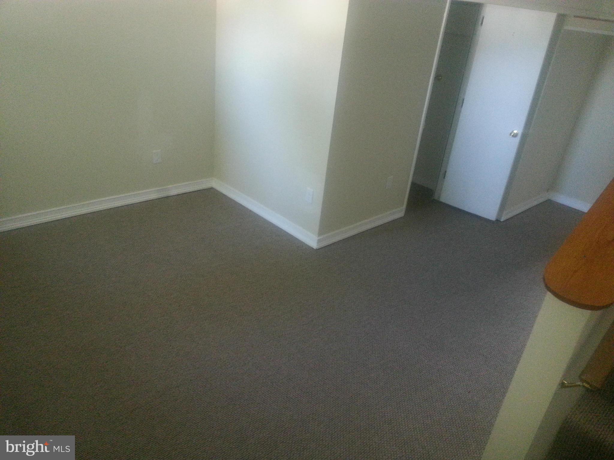 EASTFIELD - Residential Lease