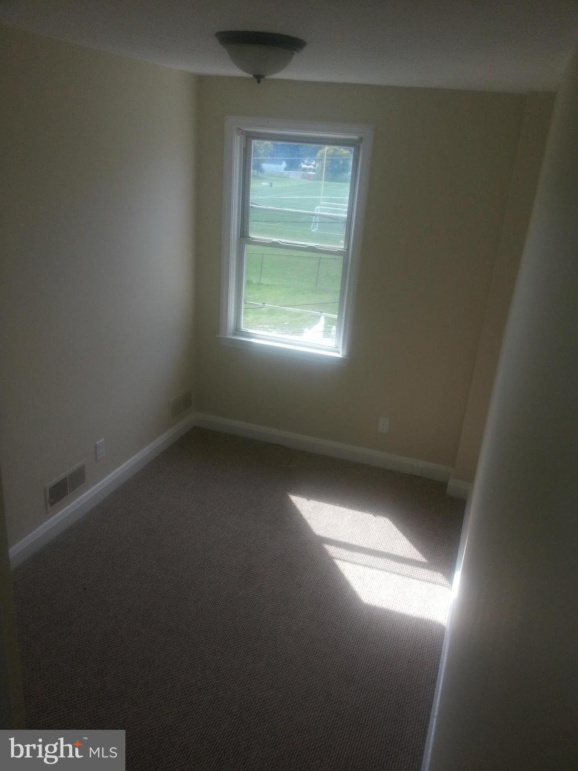 EASTFIELD - Residential Lease