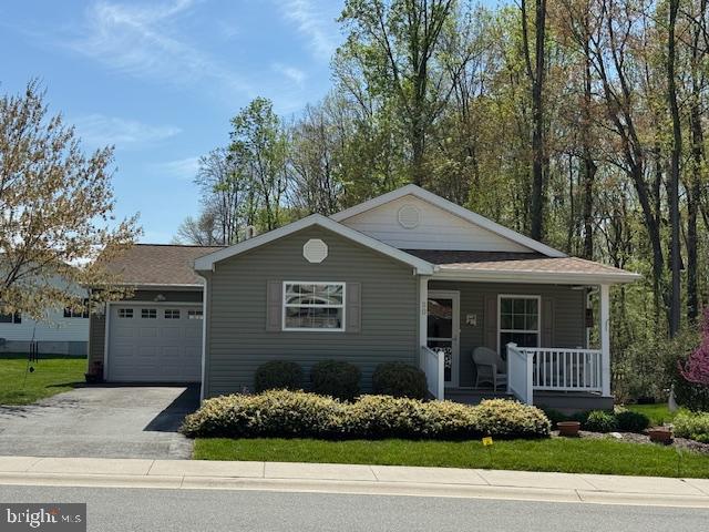 VILLAGE OF CECIL WOODS - Residential