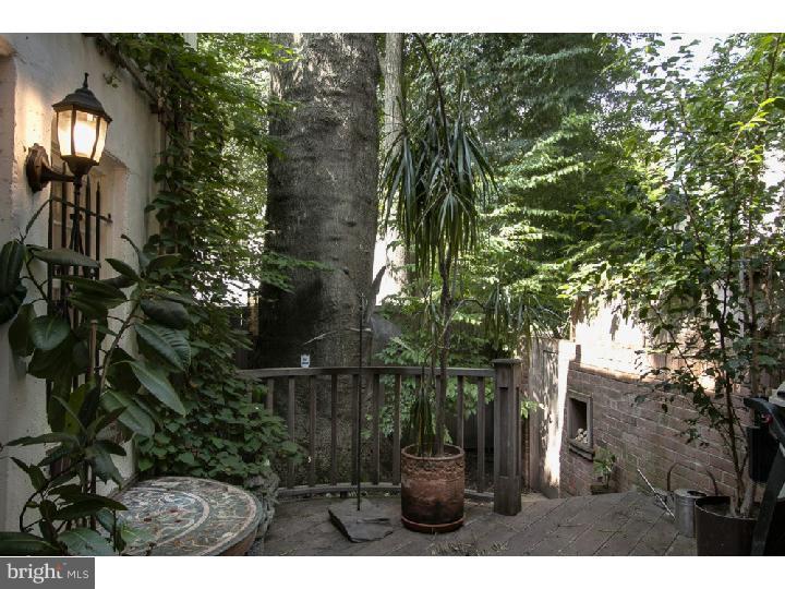 SOCIETY HILL - Residential