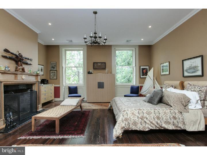 SOCIETY HILL - Residential