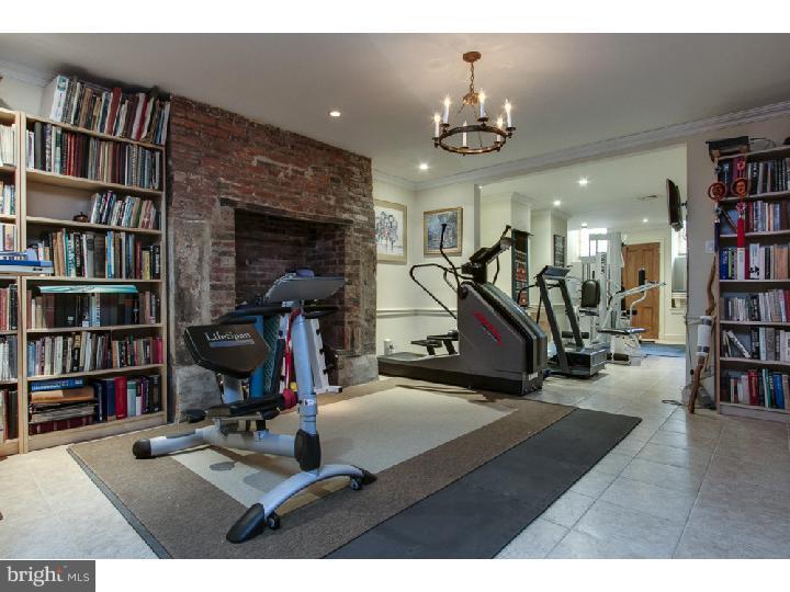 SOCIETY HILL - Residential