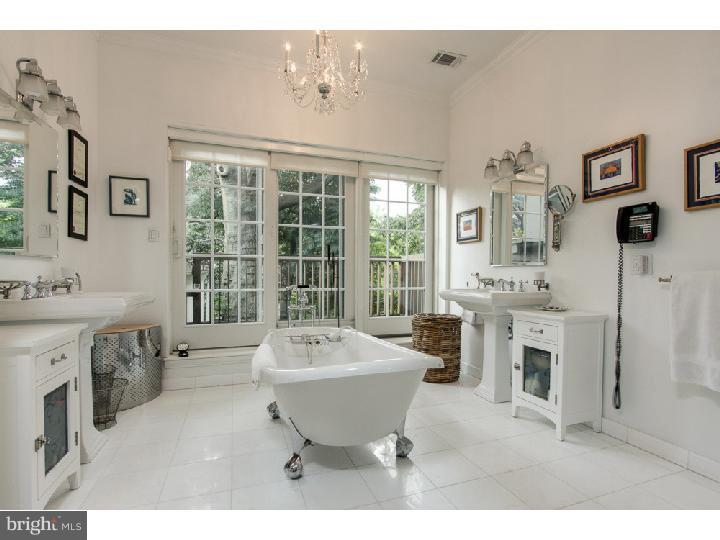 SOCIETY HILL - Residential