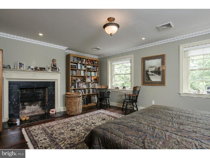 SOCIETY HILL - Residential