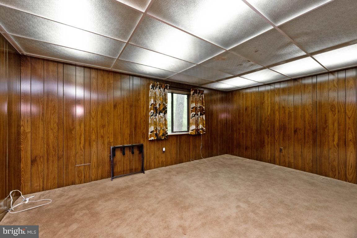 CLEMENS CROSSING - Residential