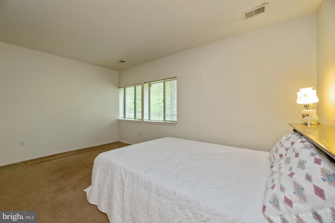 CLEMENS CROSSING - Residential