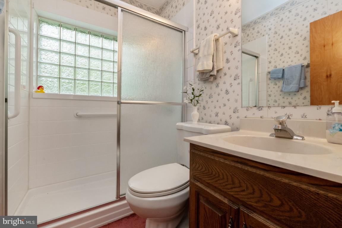 CLEMENS CROSSING - Residential