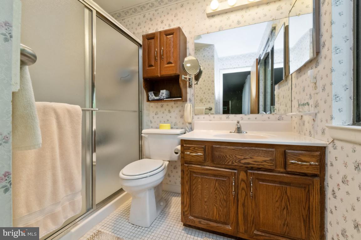 CLEMENS CROSSING - Residential