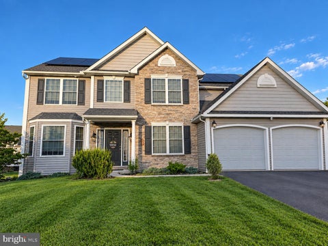 Homes For Sale - 11 Merganser Drive<br/> SINKING SPRING, PA 19608