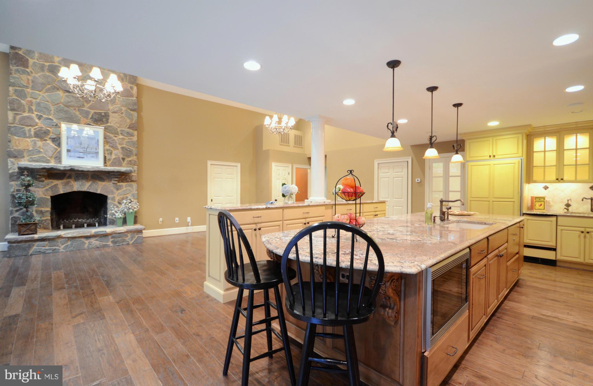 EAGLES NEST - Residential