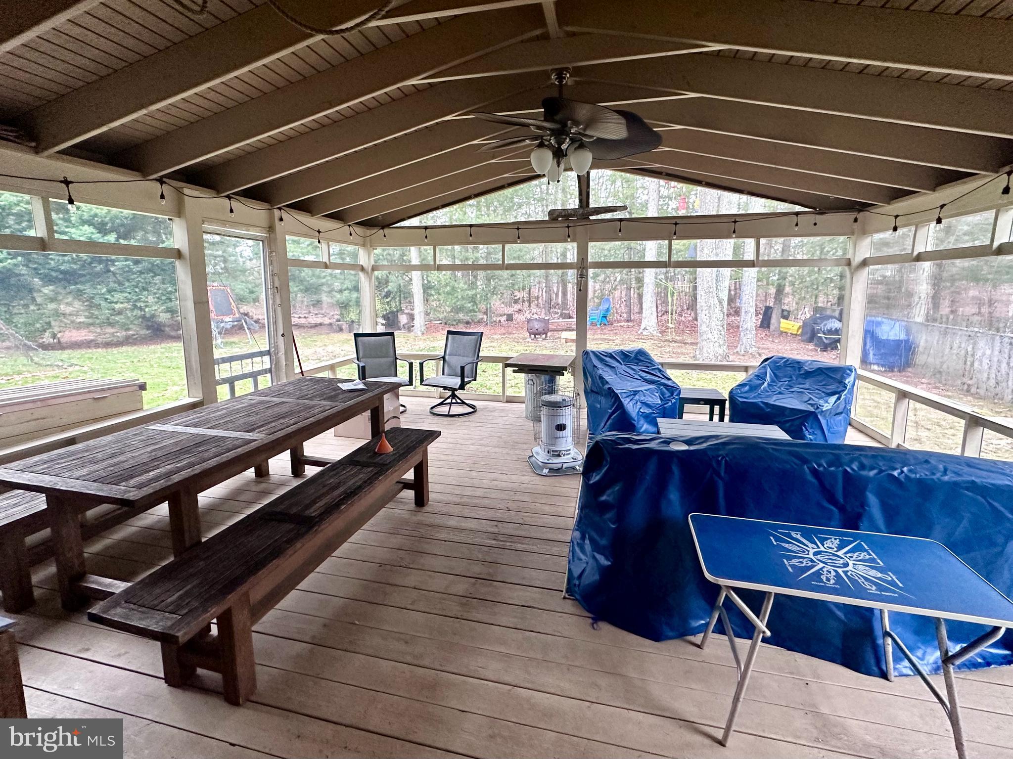 SHIPLEYS CHOICE - Residential Lease