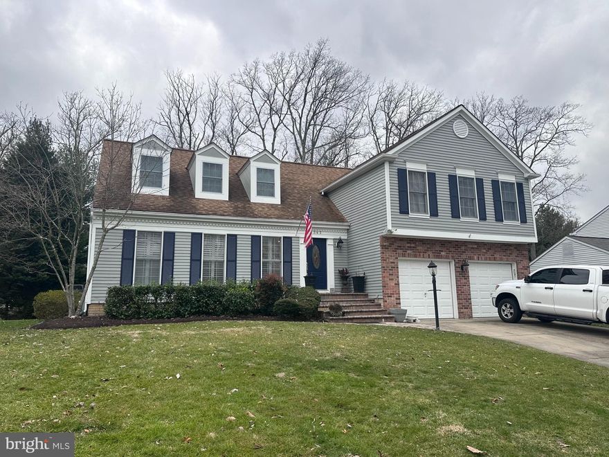 Spacious 5 bedrooms (4 upstairs, 1 downstairs) and 3.5 baths located in sought after Shipleys Choice. Fully renovated kitchen with stainless steel appliances and granite countertops. Hardwoods throughout family room, foyer and dining room. HUGE Primary suite with sitting area, walk-in closets and deluxe en-suite. Fantastic screened-in porch and spacious backyard. Blue Ribbon Severna Park schools. Pets allowed with approval. Contact Listing Agent with any questions.