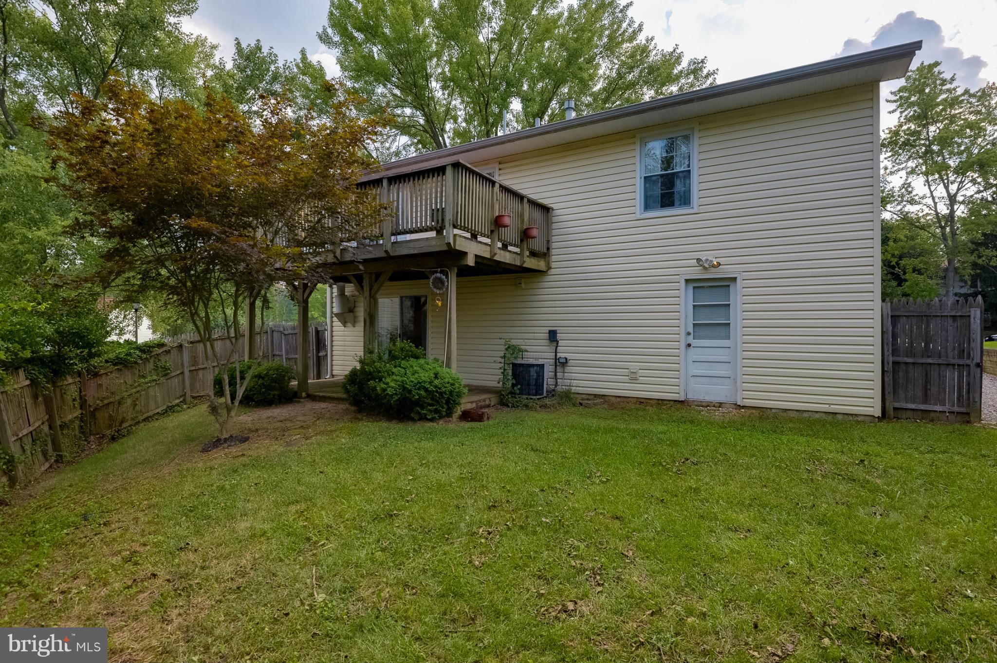 FOUR SEASONS ESTATES - Residential