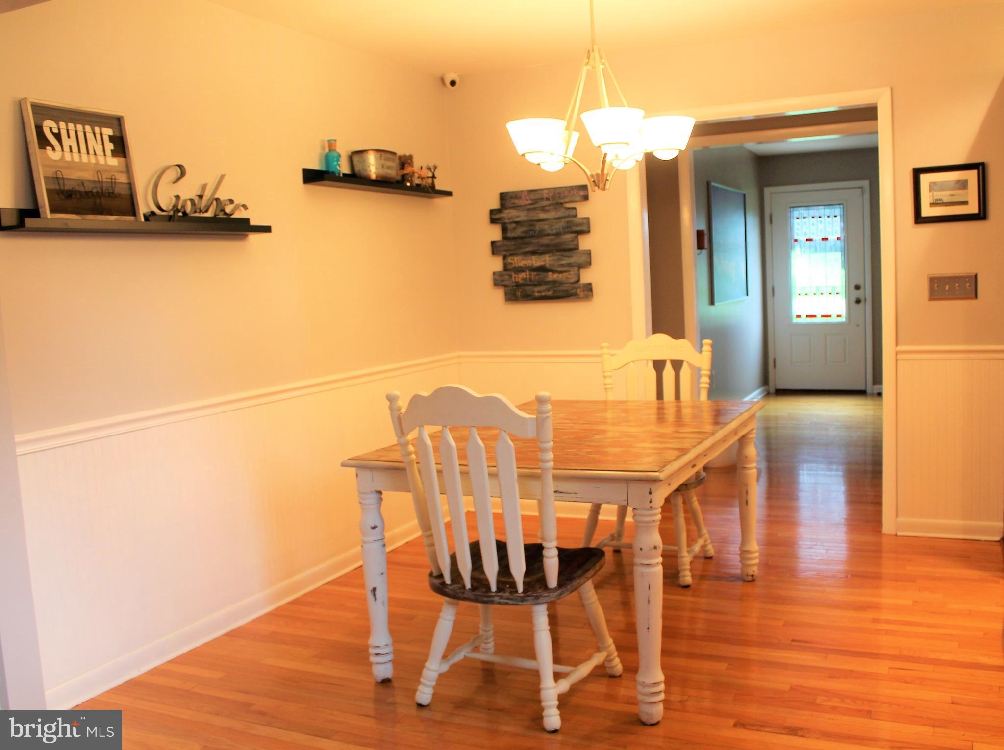 PERRYVILLE - Residential