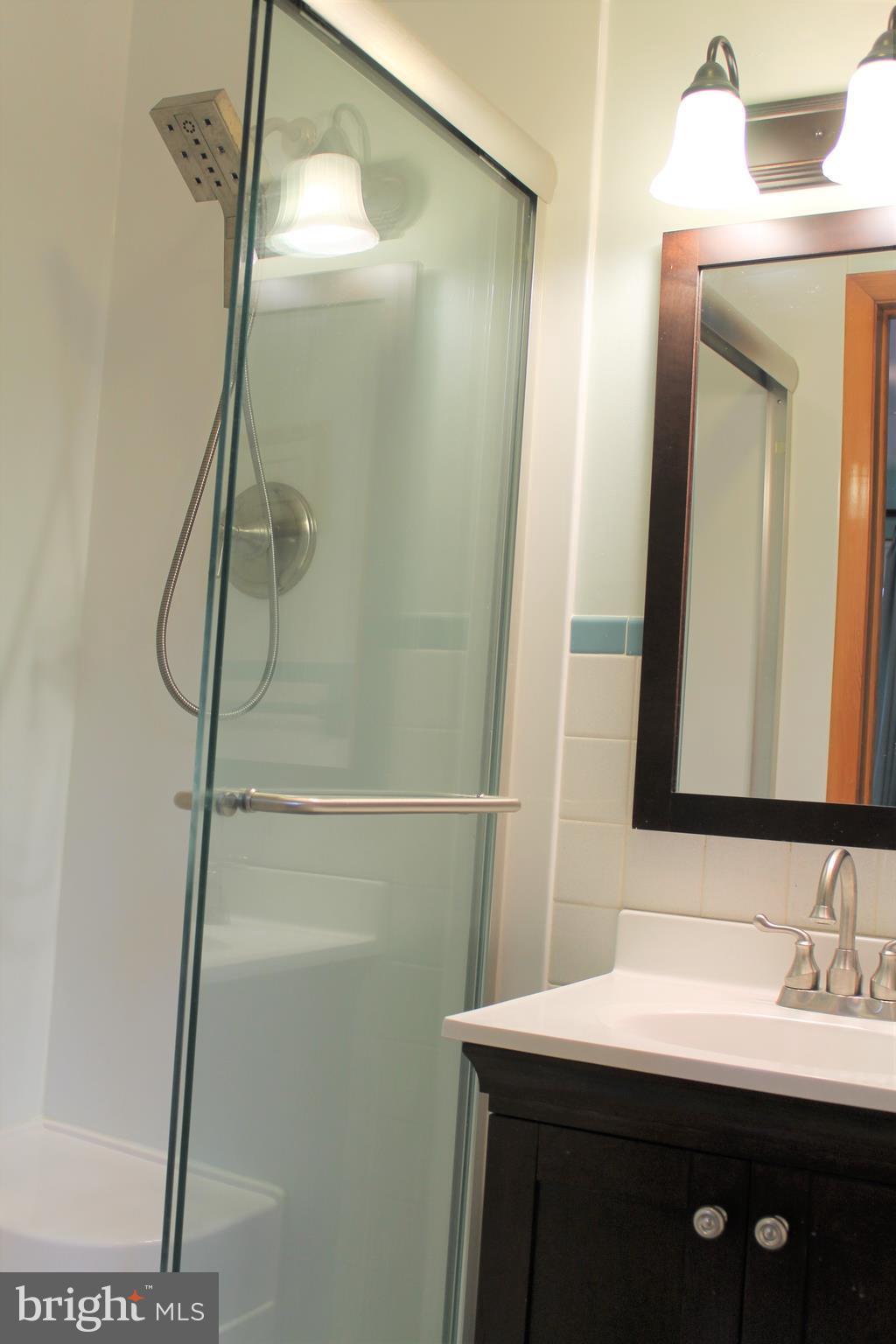 PERRYVILLE - Residential