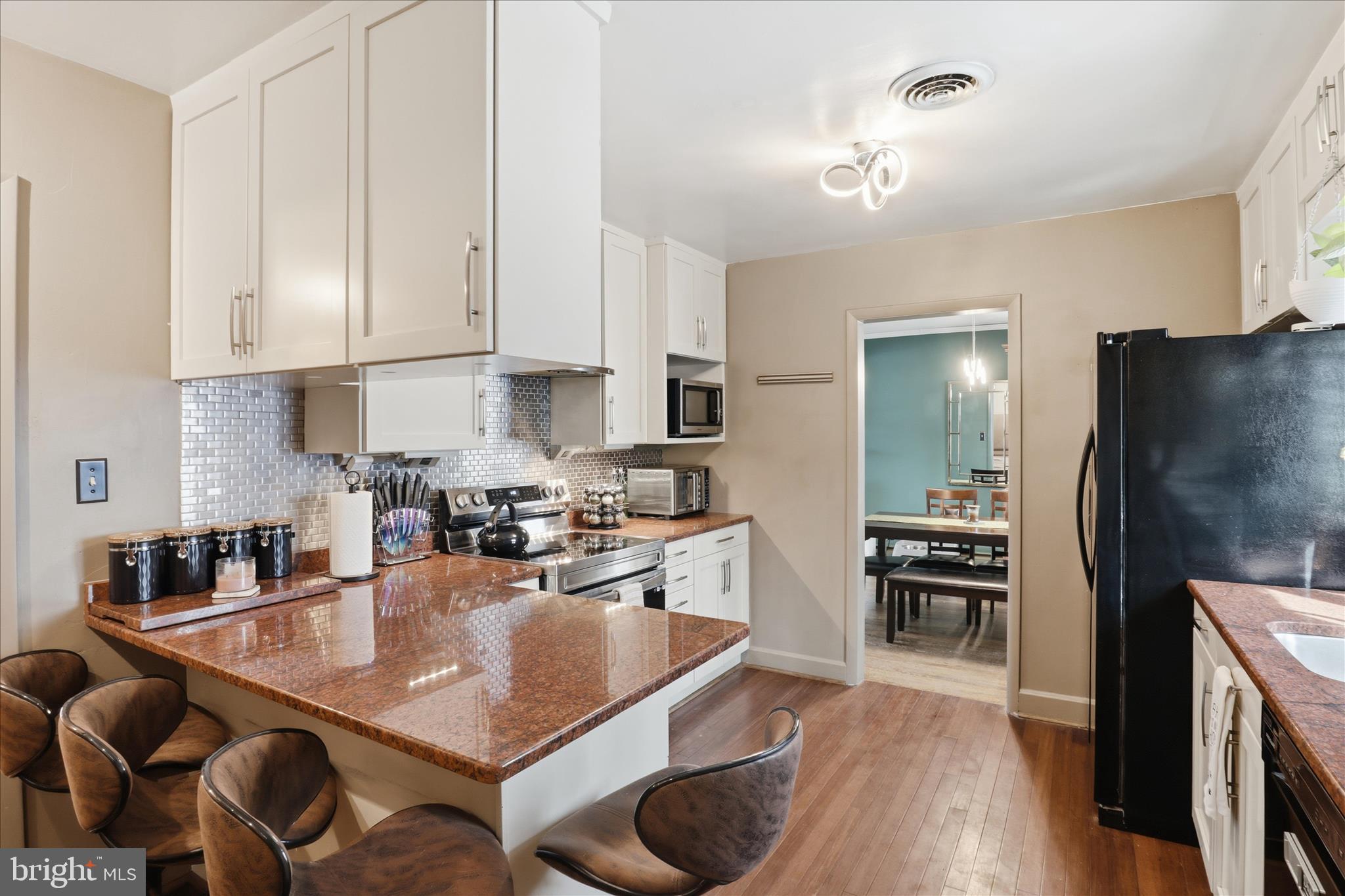 BRADDOCK HEIGHTS - Residential