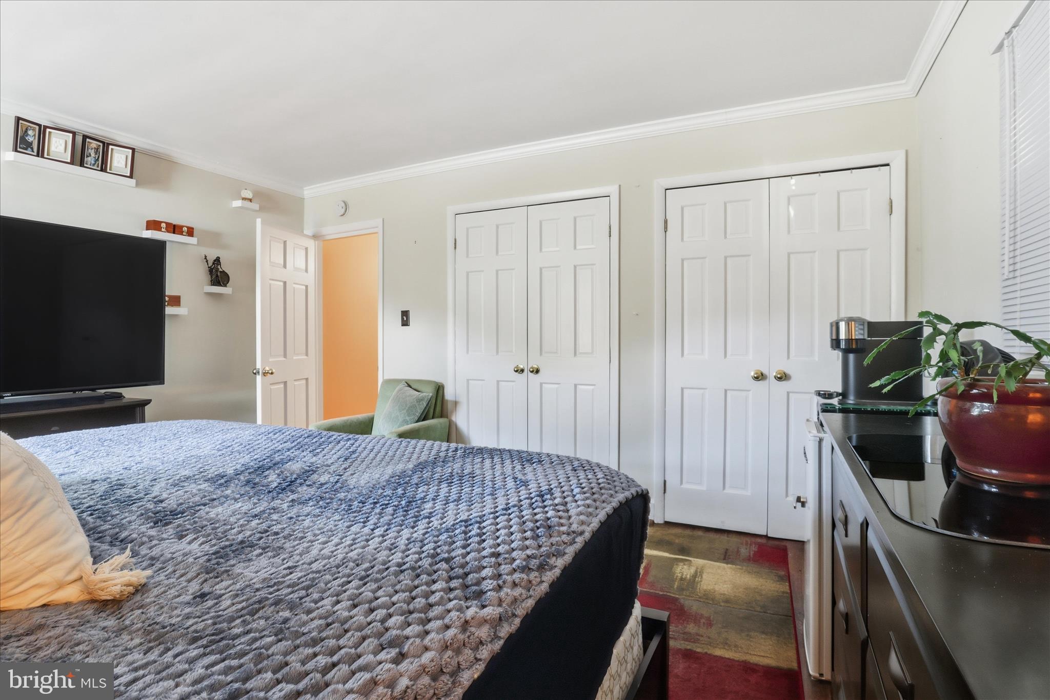 BRADDOCK HEIGHTS - Residential