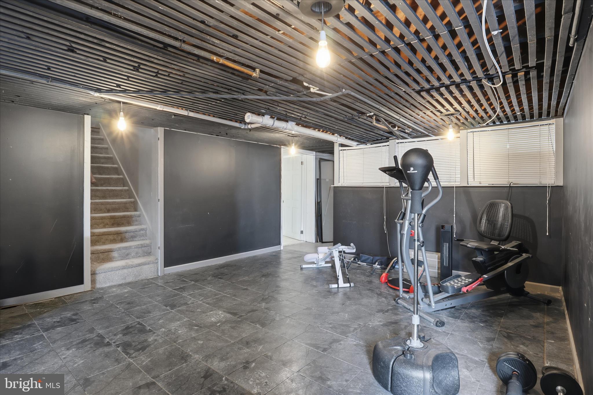 BRADDOCK HEIGHTS - Residential