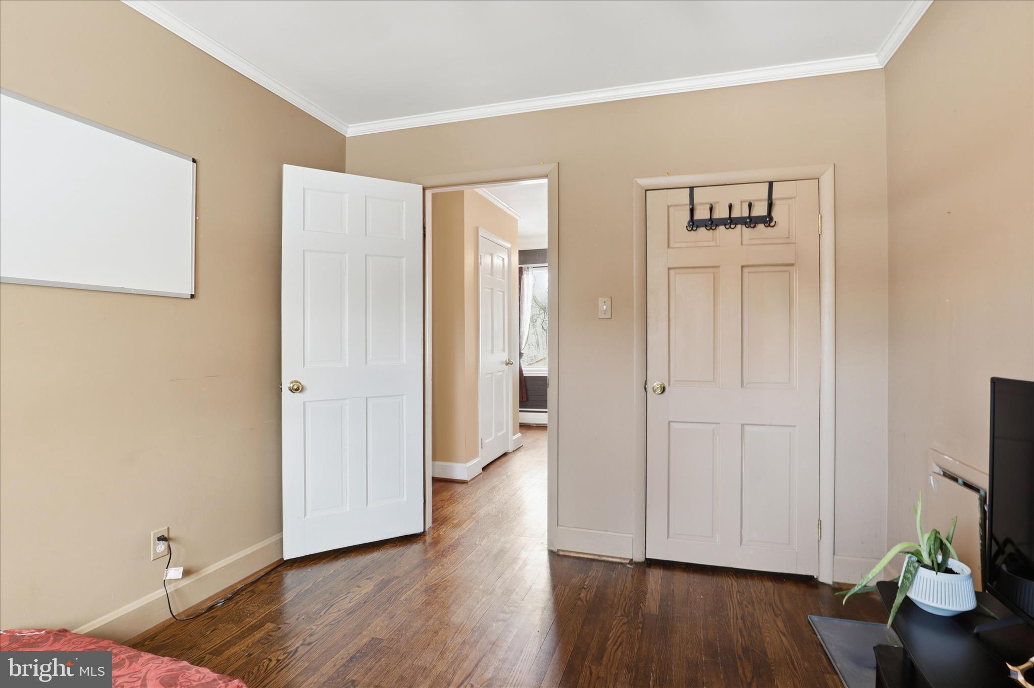 BRADDOCK HEIGHTS - Residential