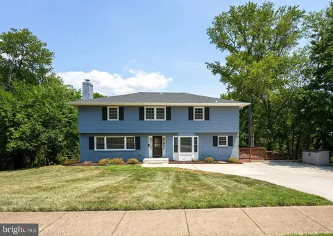 2602 Stirrup Lane, Alexandria, VA MLS: VAFX2229388